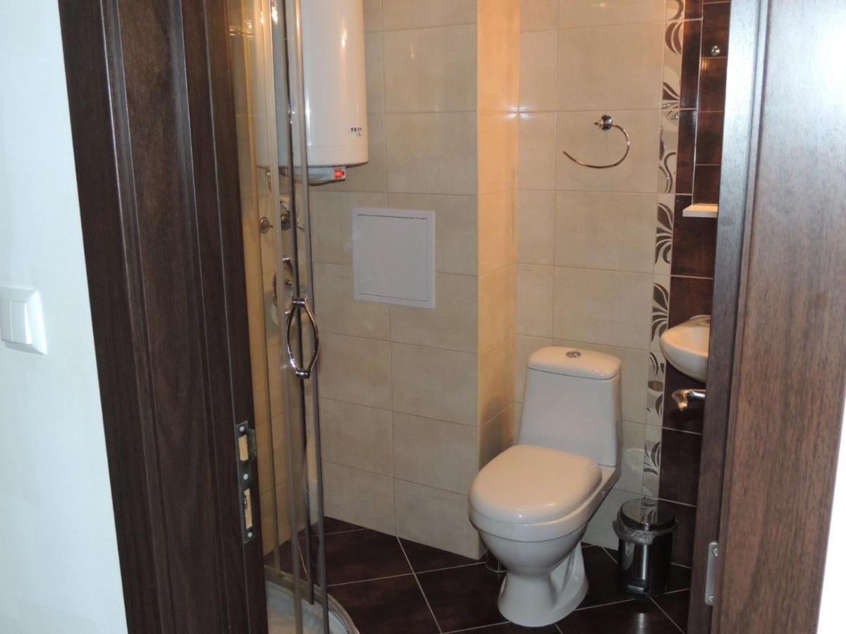 Villa Lazuren Bryag Tjernomorets Exteriör bild
